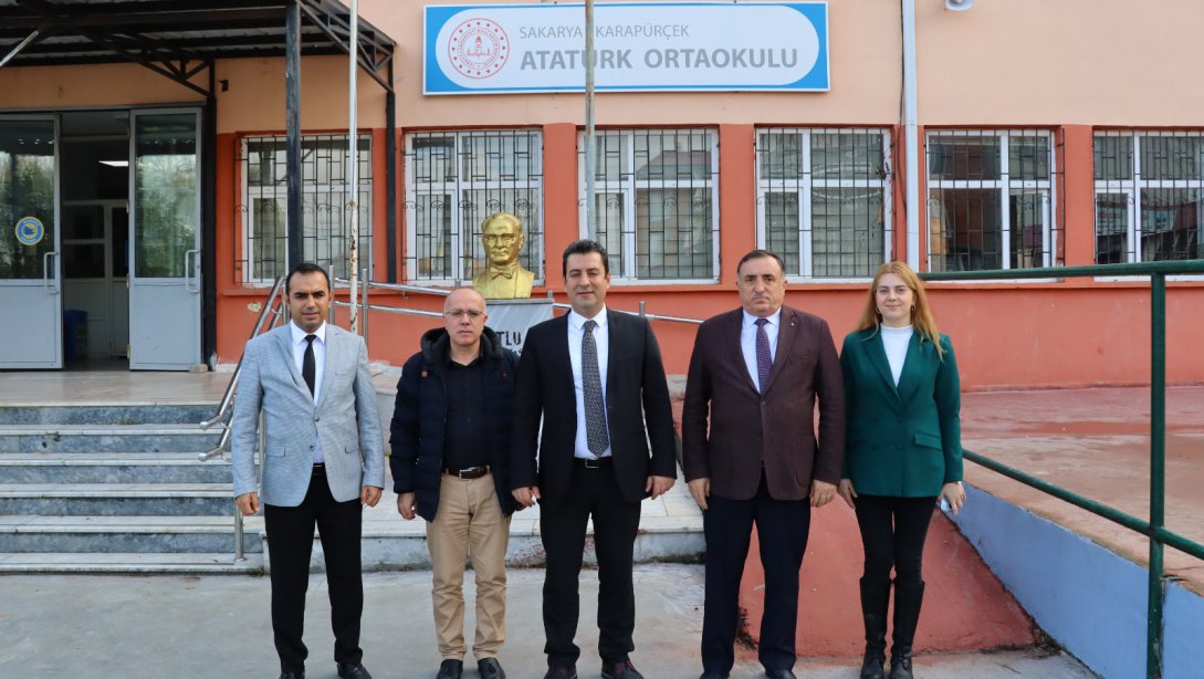 İl Milli Eğitim Müdürümüz Sayın Ebubekir Sıddık Savaşçı'nın İlçemiz Atatürk Ortaokuluna Ziyareti